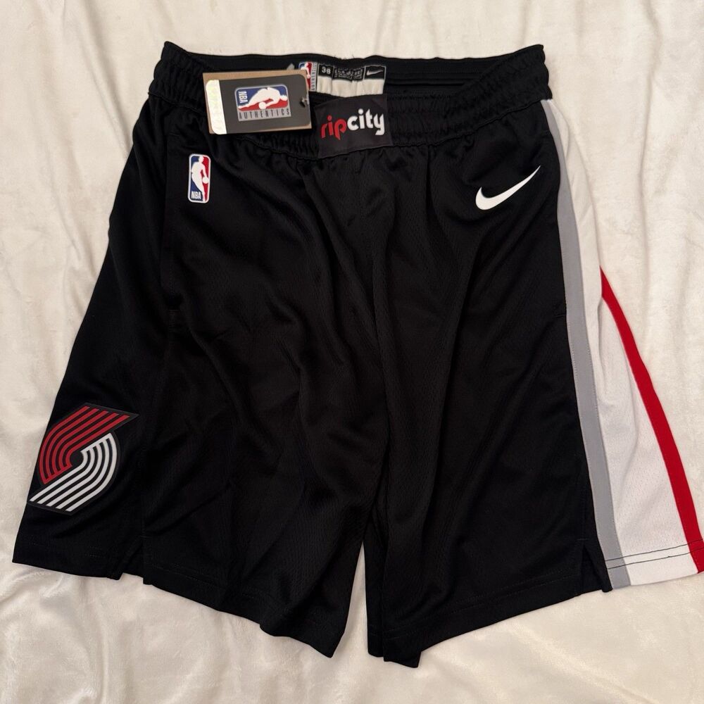 Nike Portland Trail Blazers Icon Edition Swingman Shorts